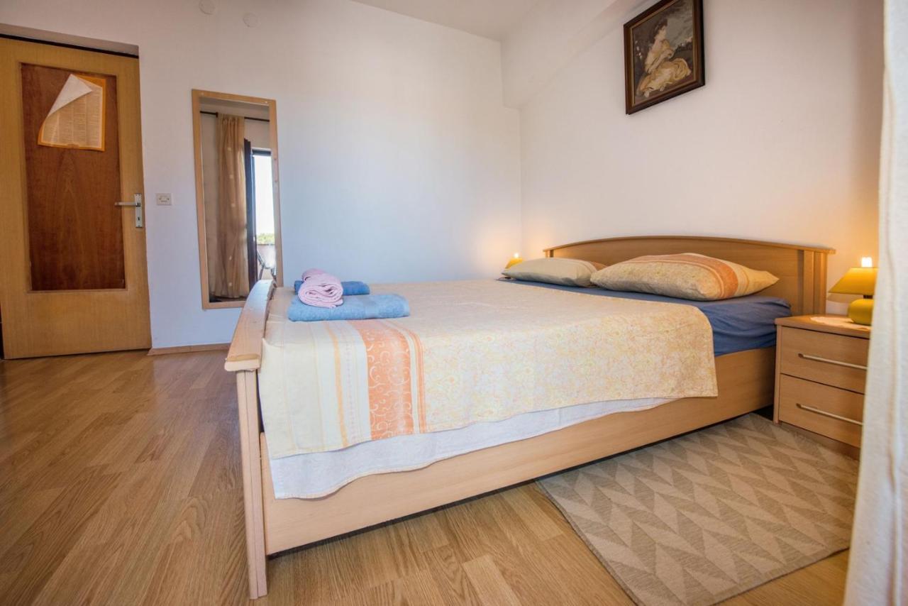 Two Bed Rooms Fortuna Near The Beach 波雷奇 外观 照片